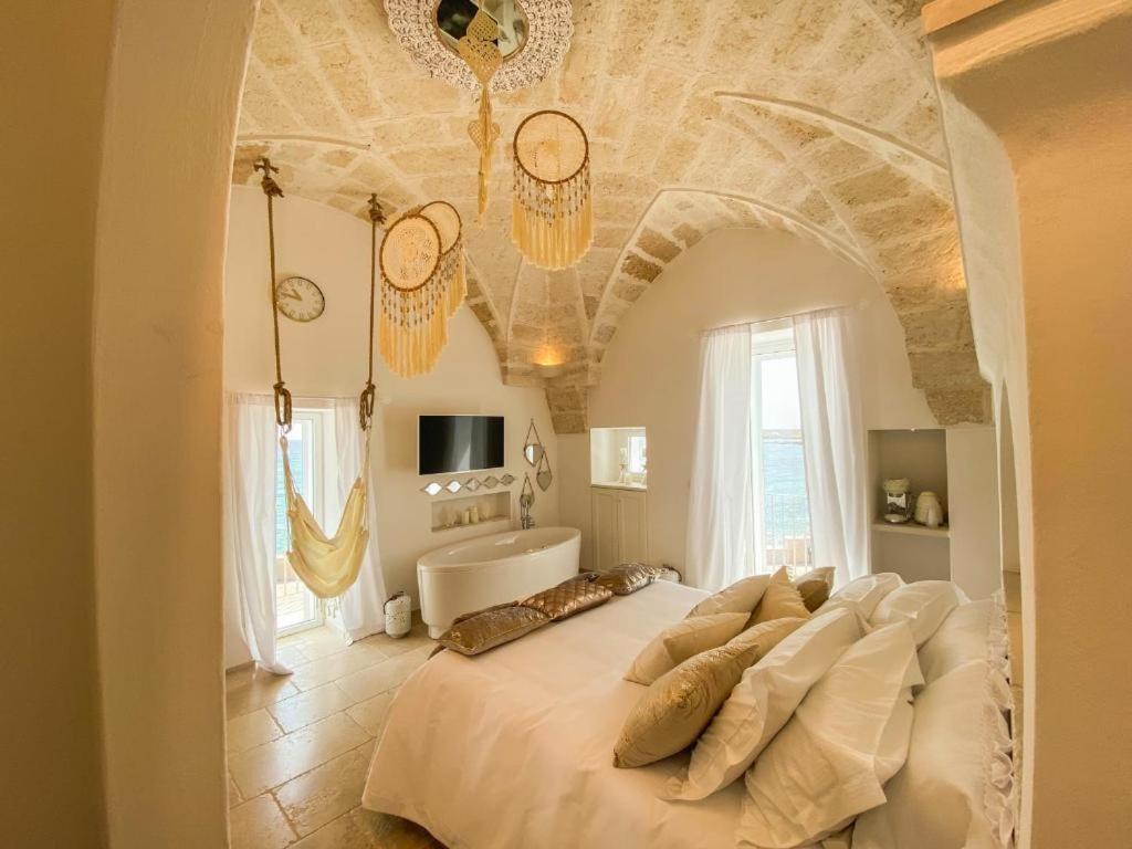 Apulia Charming Suites - Casa Rossa Suite Perla E Suite Corallo サヴェッレトリ エクステリア 写真