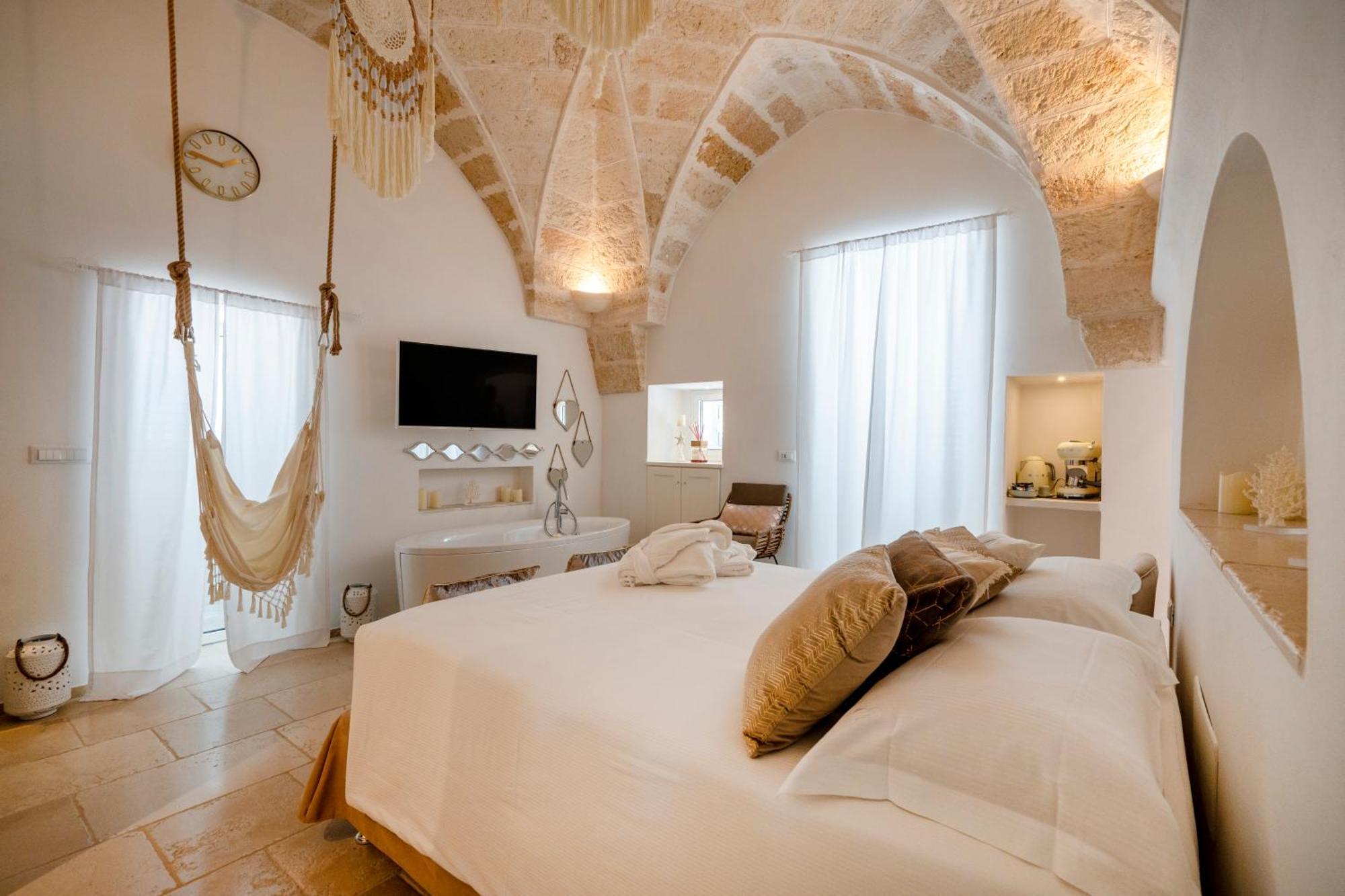 Apulia Charming Suites - Casa Rossa Suite Perla E Suite Corallo サヴェッレトリ エクステリア 写真