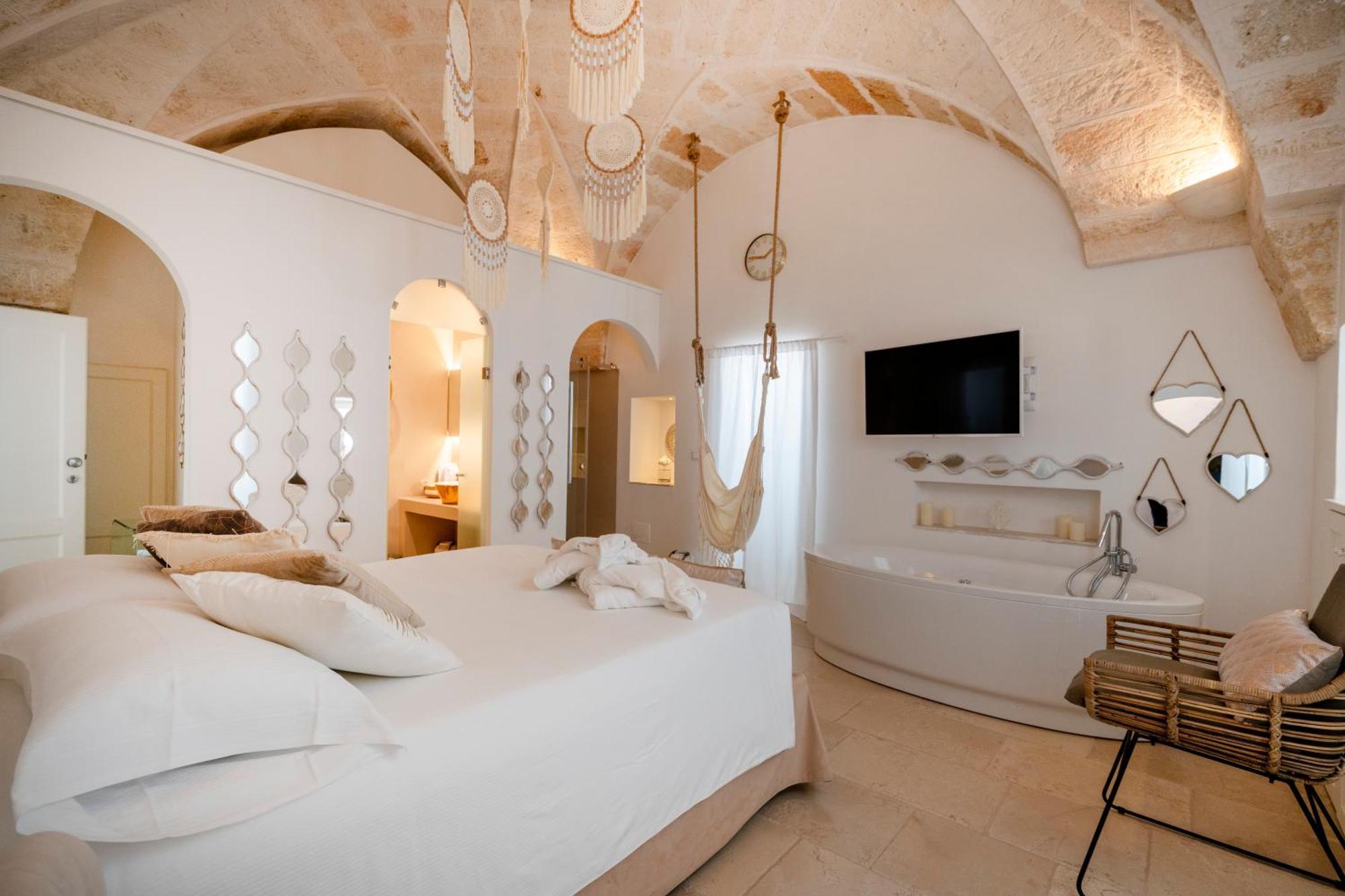 Apulia Charming Suites - Casa Rossa Suite Perla E Suite Corallo サヴェッレトリ エクステリア 写真