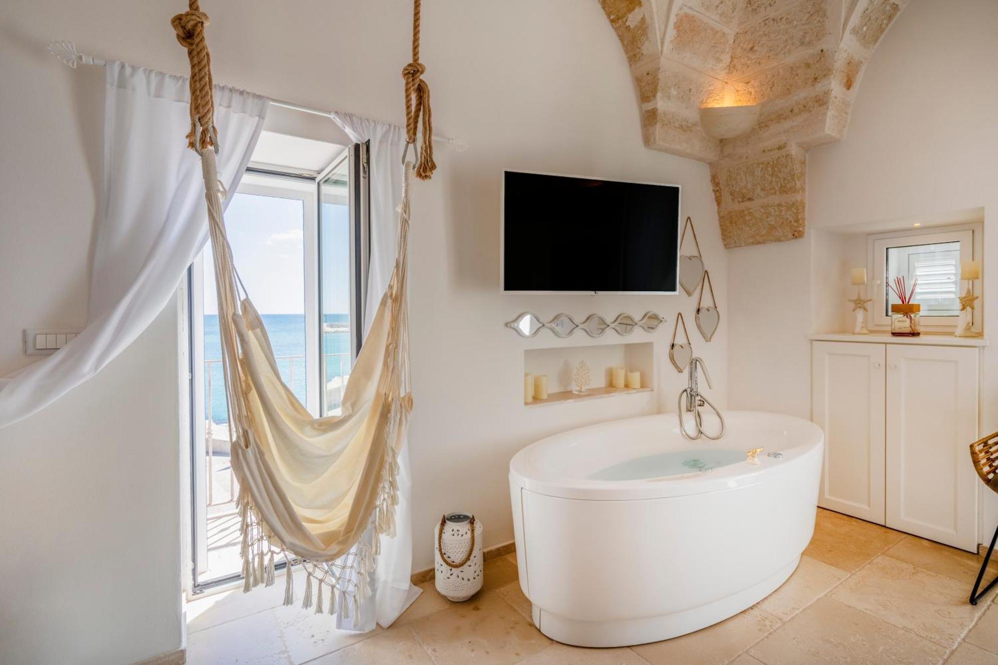 Apulia Charming Suites - Casa Rossa Suite Perla E Suite Corallo サヴェッレトリ エクステリア 写真