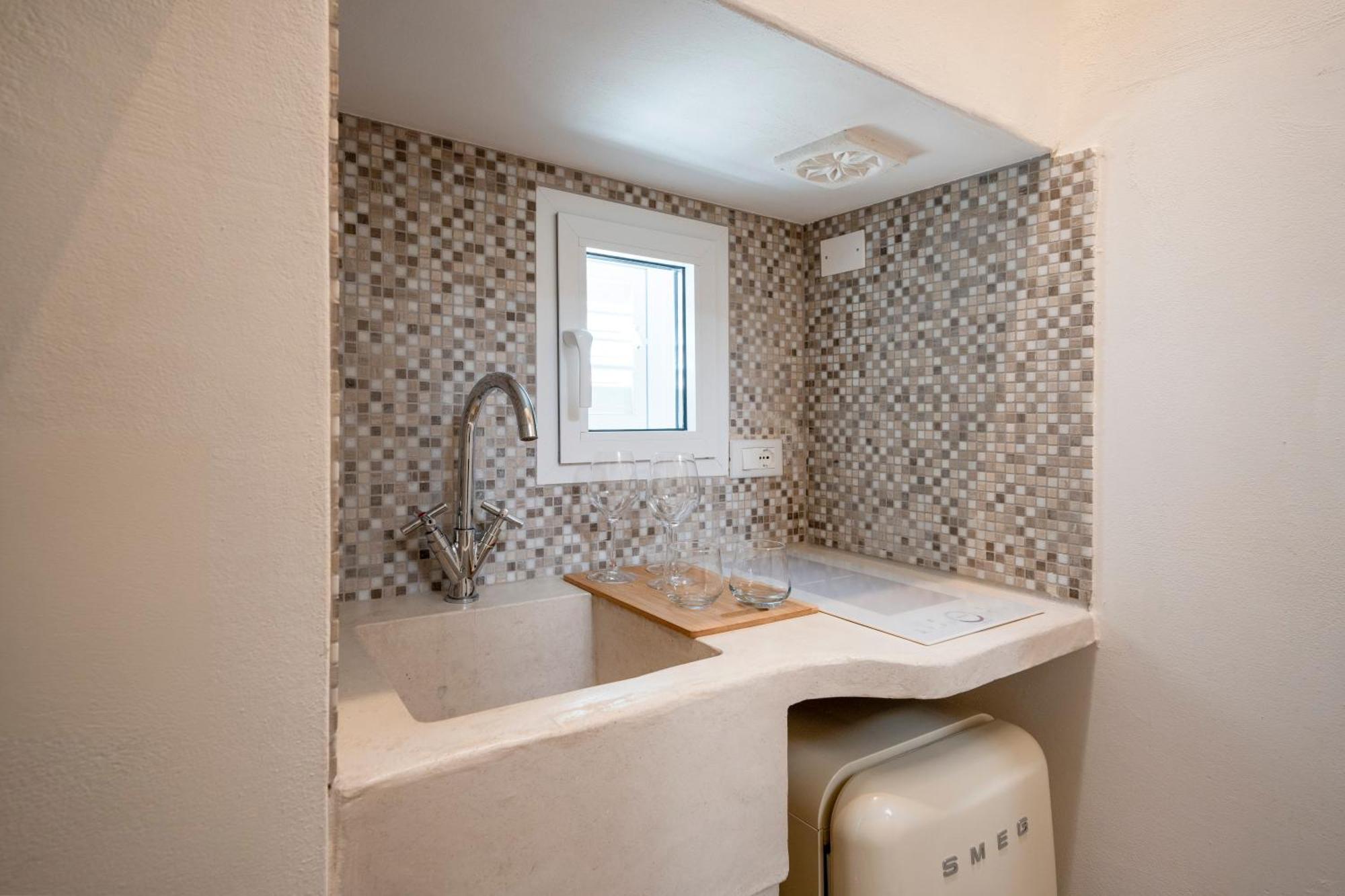 Apulia Charming Suites - Casa Rossa Suite Perla E Suite Corallo サヴェッレトリ エクステリア 写真
