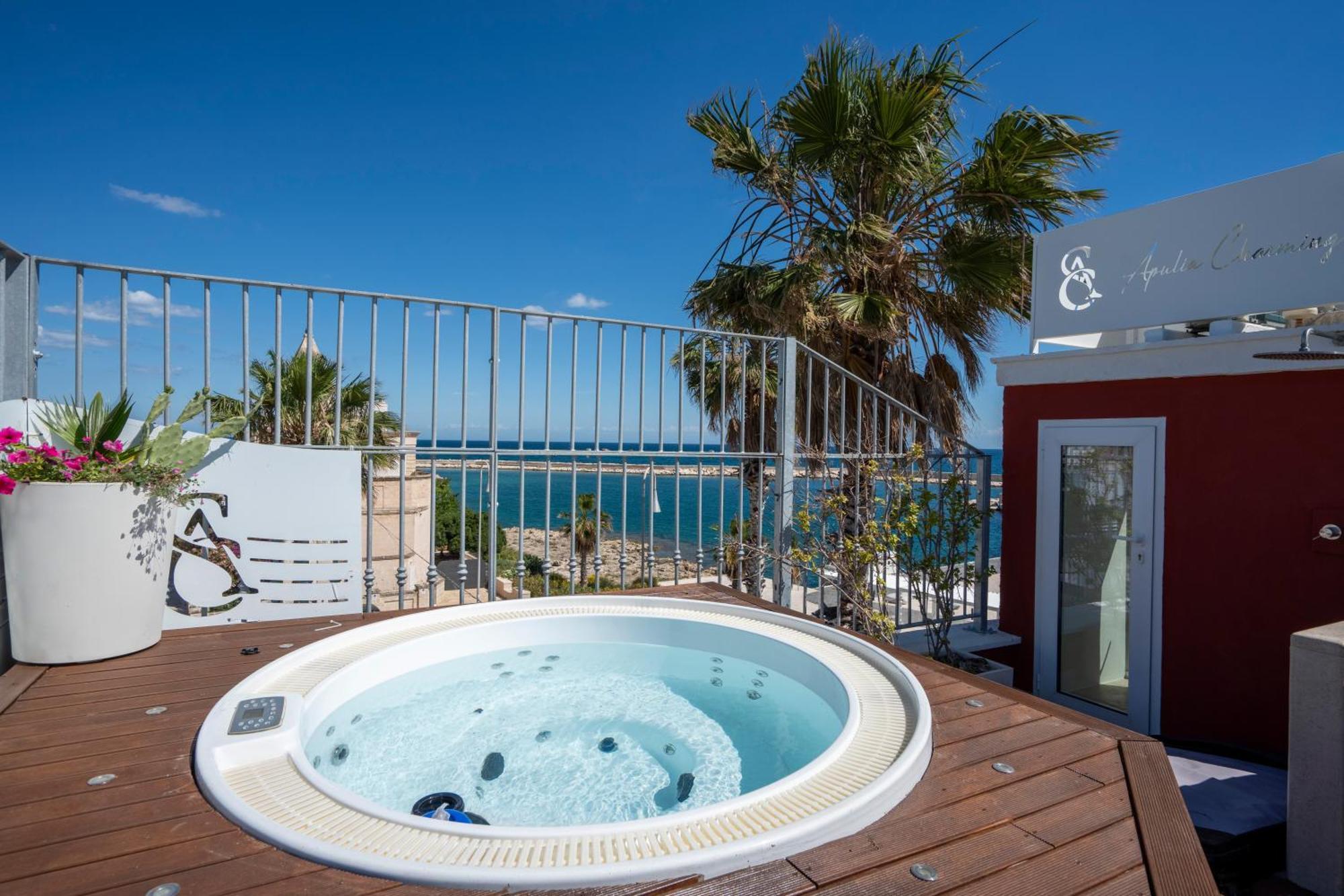 Apulia Charming Suites - Casa Rossa Suite Perla E Suite Corallo サヴェッレトリ エクステリア 写真