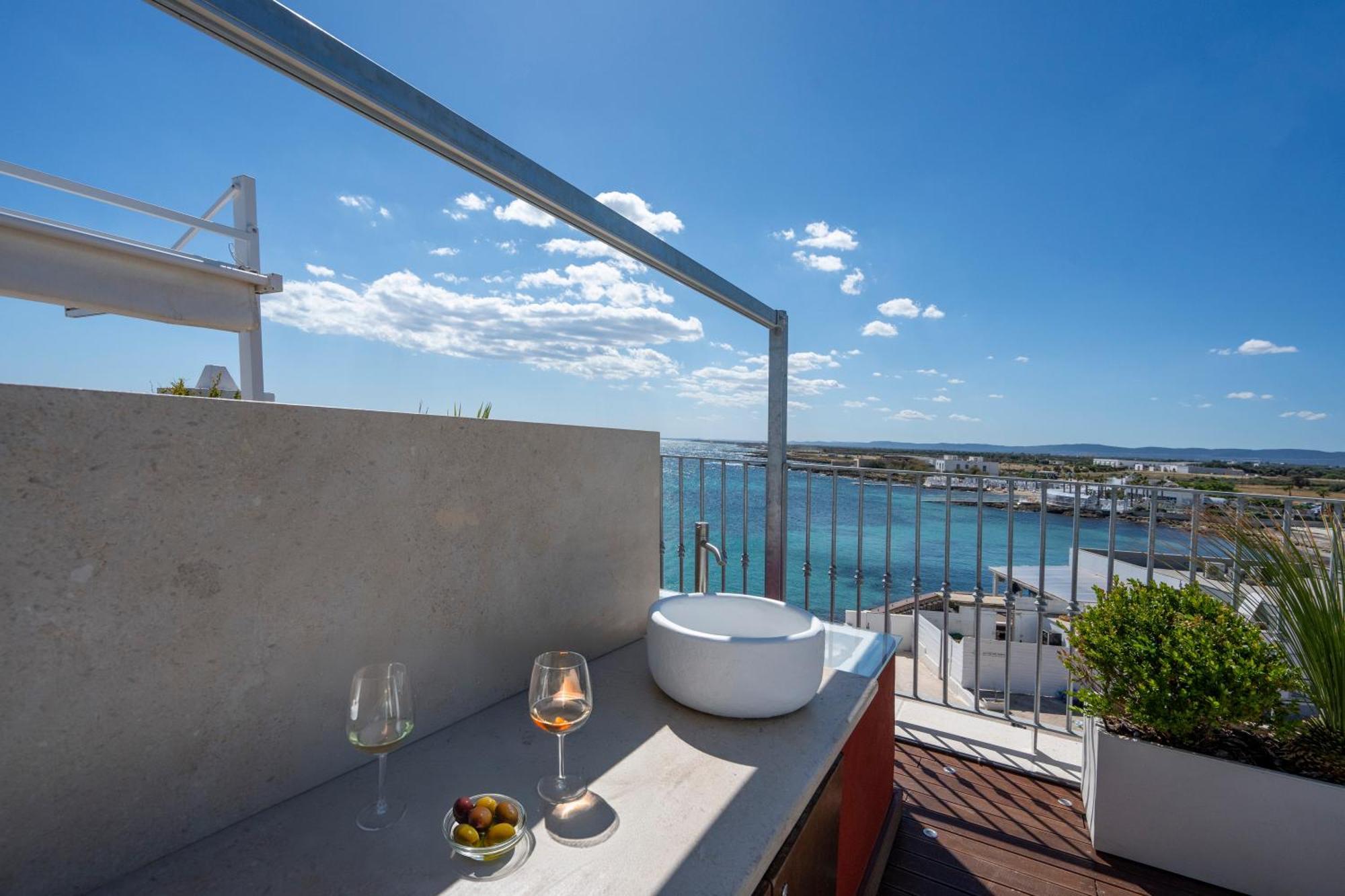 Apulia Charming Suites - Casa Rossa Suite Perla E Suite Corallo サヴェッレトリ エクステリア 写真